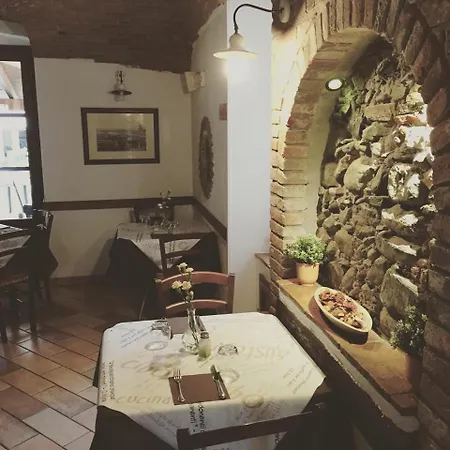 Il Portico Hotel 3*